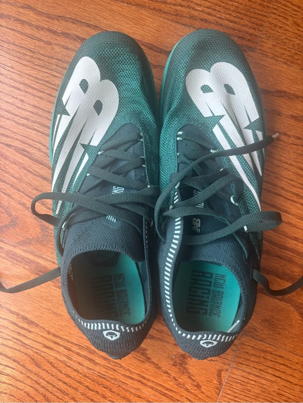 New Balance women’s XC5K V5 Cross Country Spike — Teal/White